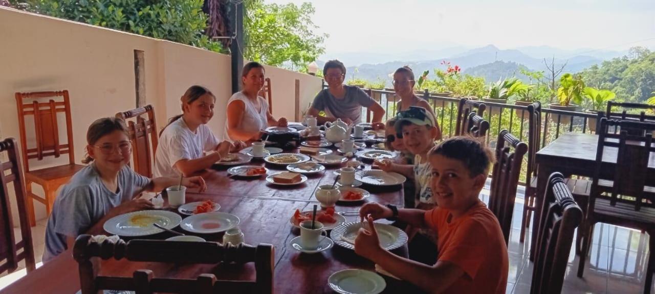 Kandy Ivy Mountain View Resort Eksteriør billede